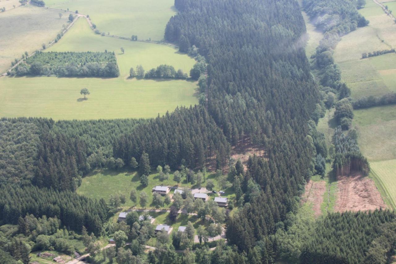 Le Nid Des Mesanges Villa Бюланж Екстериор снимка